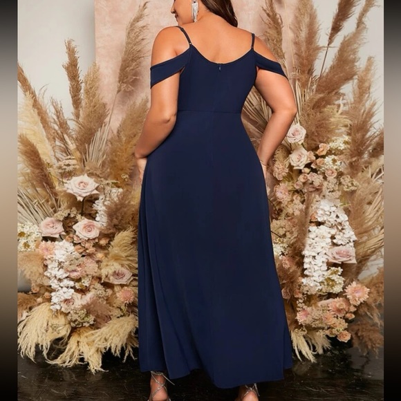 Luxe plus size cold shoulder party formal evening gown dress - Picture 3 of 7